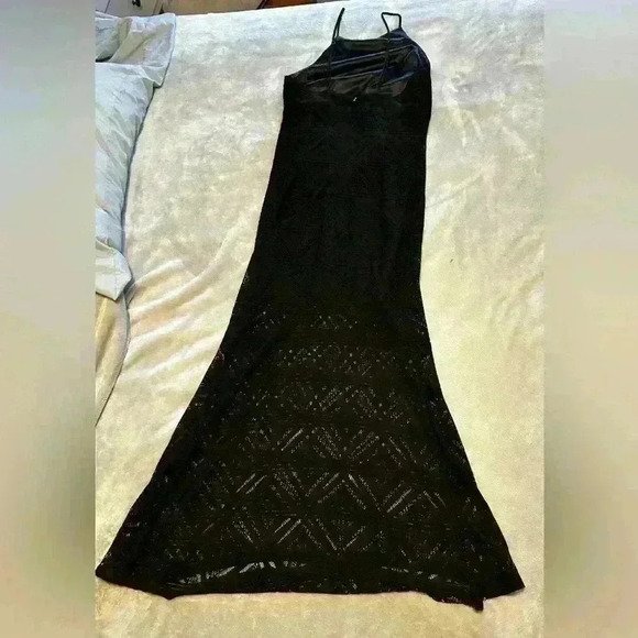 Bardot Black Lace Midi Dress Size 8/Medium - Picture 4 of 6